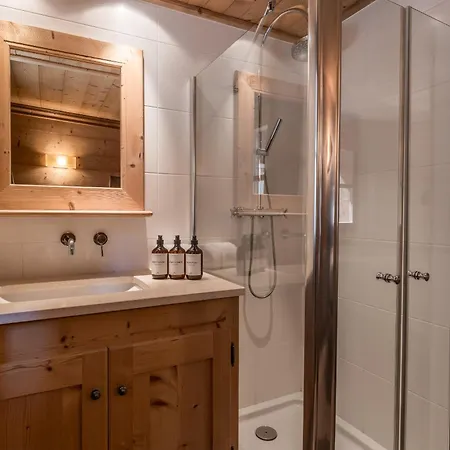 Chalet 5 Bedrooms Le Praz *